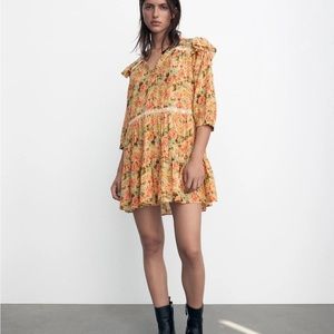 NWT ZARA Size Small Floral Print Mini Dress 7521/234